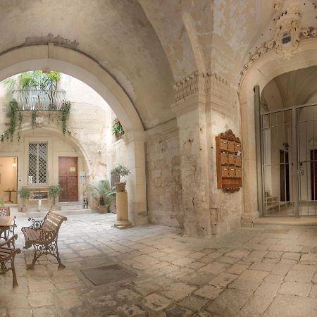 Forleo Historic Apartments - Treb Collection Lecce Luaran gambar
