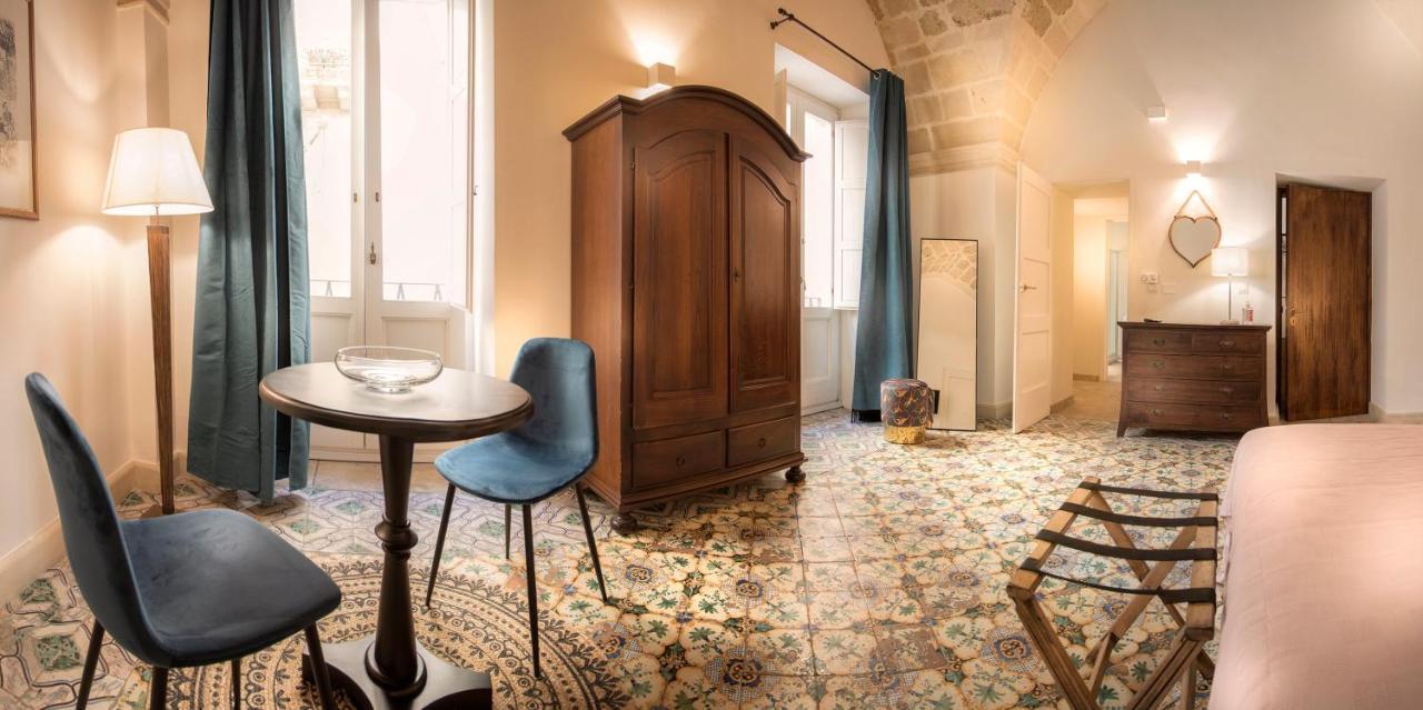 Forleo Historic Apartments - Treb Collection Lecce Luaran gambar