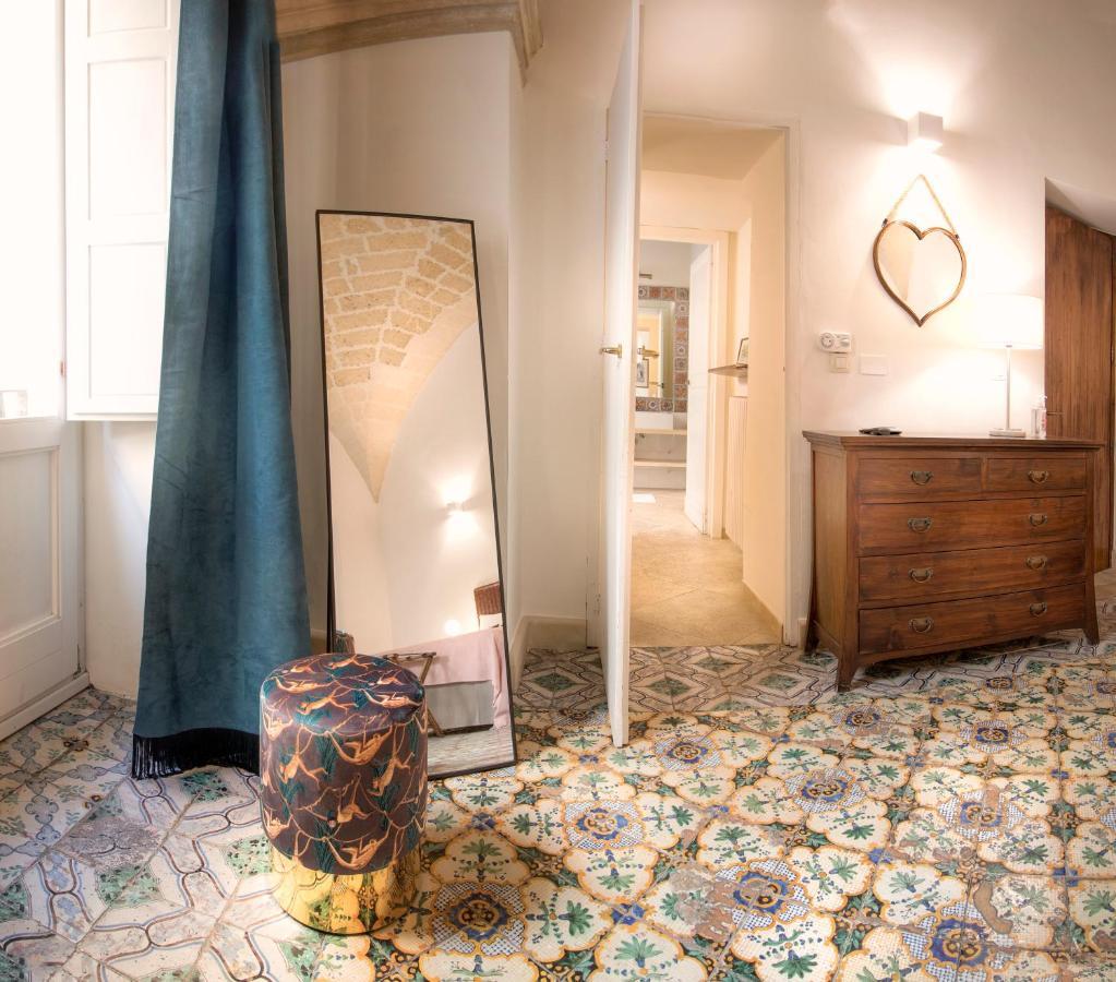 Forleo Historic Apartments - Treb Collection Lecce Luaran gambar