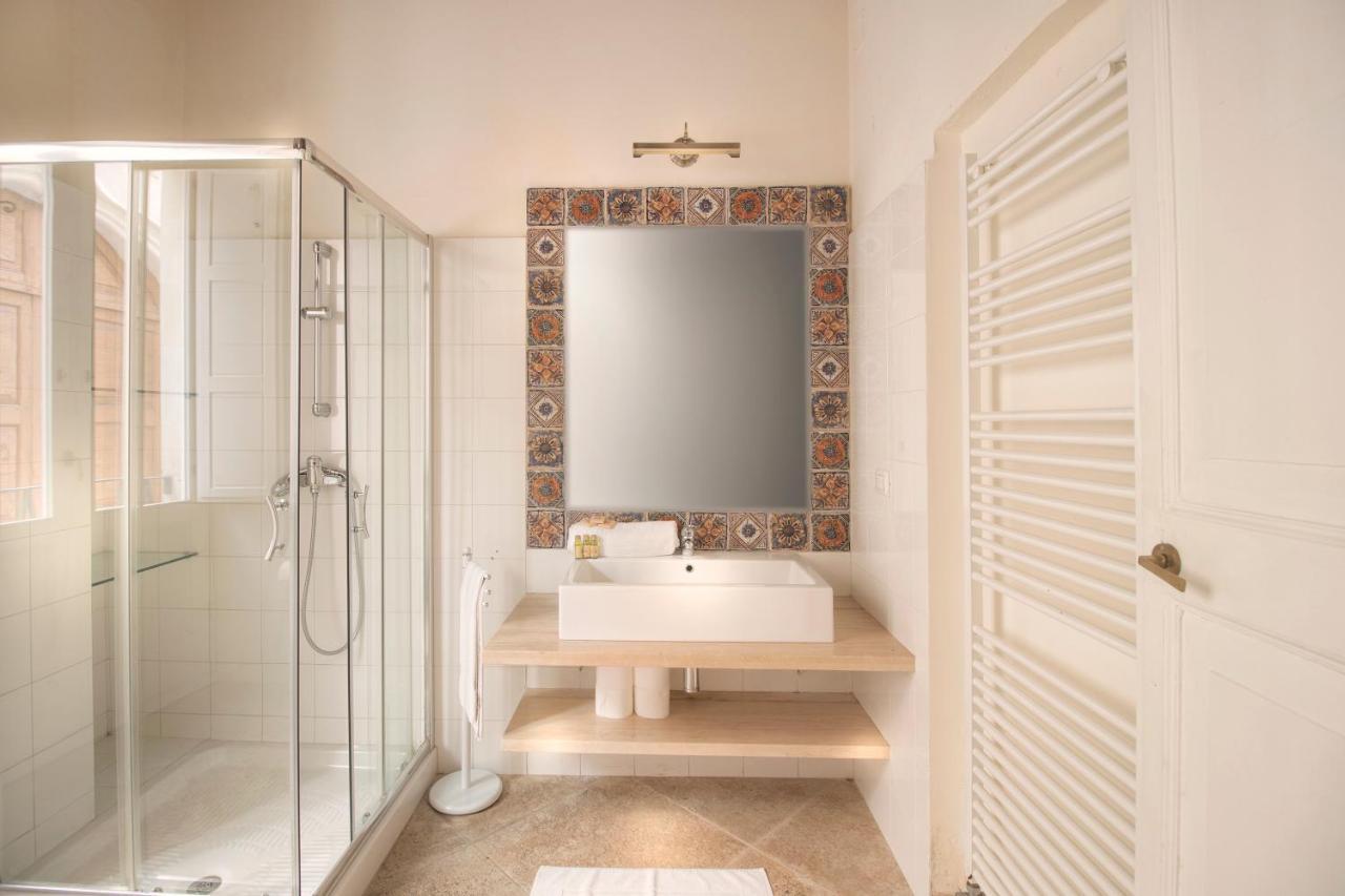 Forleo Historic Apartments - Treb Collection Lecce Luaran gambar