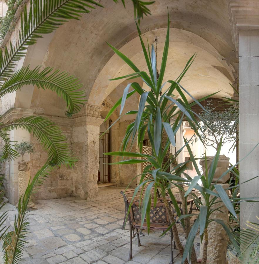 Forleo Historic Apartments - Treb Collection Lecce Luaran gambar